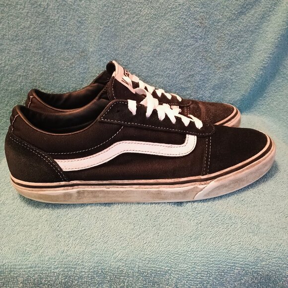 Vans Old Skool skater shoes - Picture 1 of 7